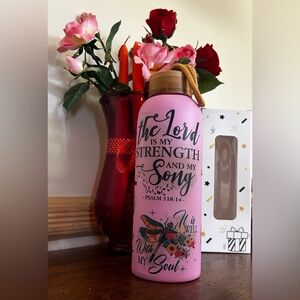 CUSTOMIZED WATER BOTTLE